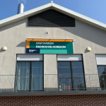 Image d'un panneau enseigne