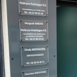 Image d'une plaque professionnelle